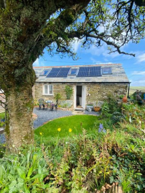 Cosy Barn A rural location near Tintagel